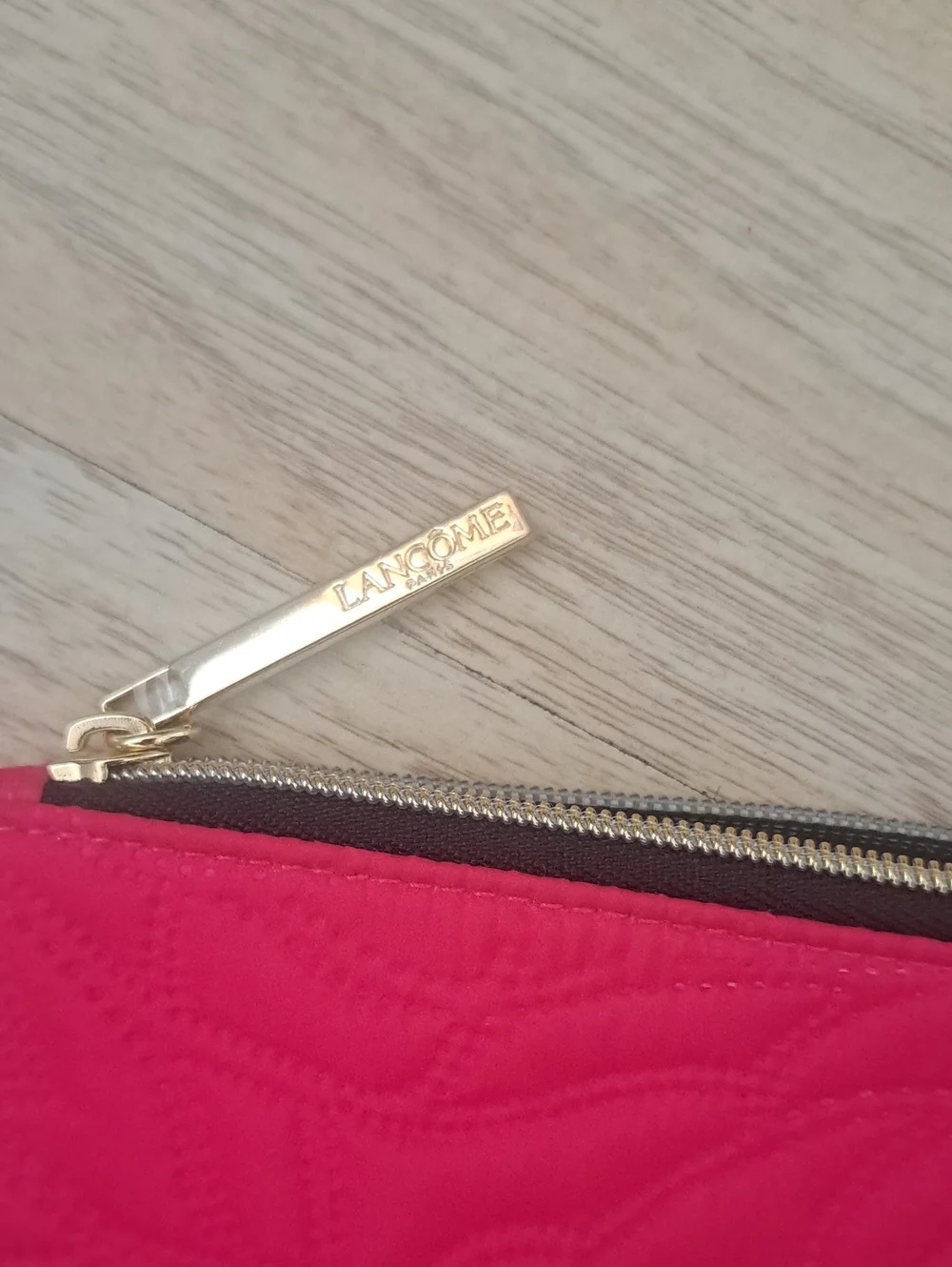 Lancome Paris Bright Pink Cosmetic Makeup Bag Case Hot Pink Gold Zip